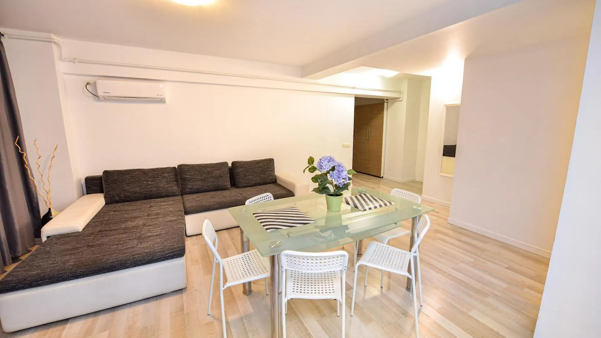 Shabbat Apartments Bucharest Romania