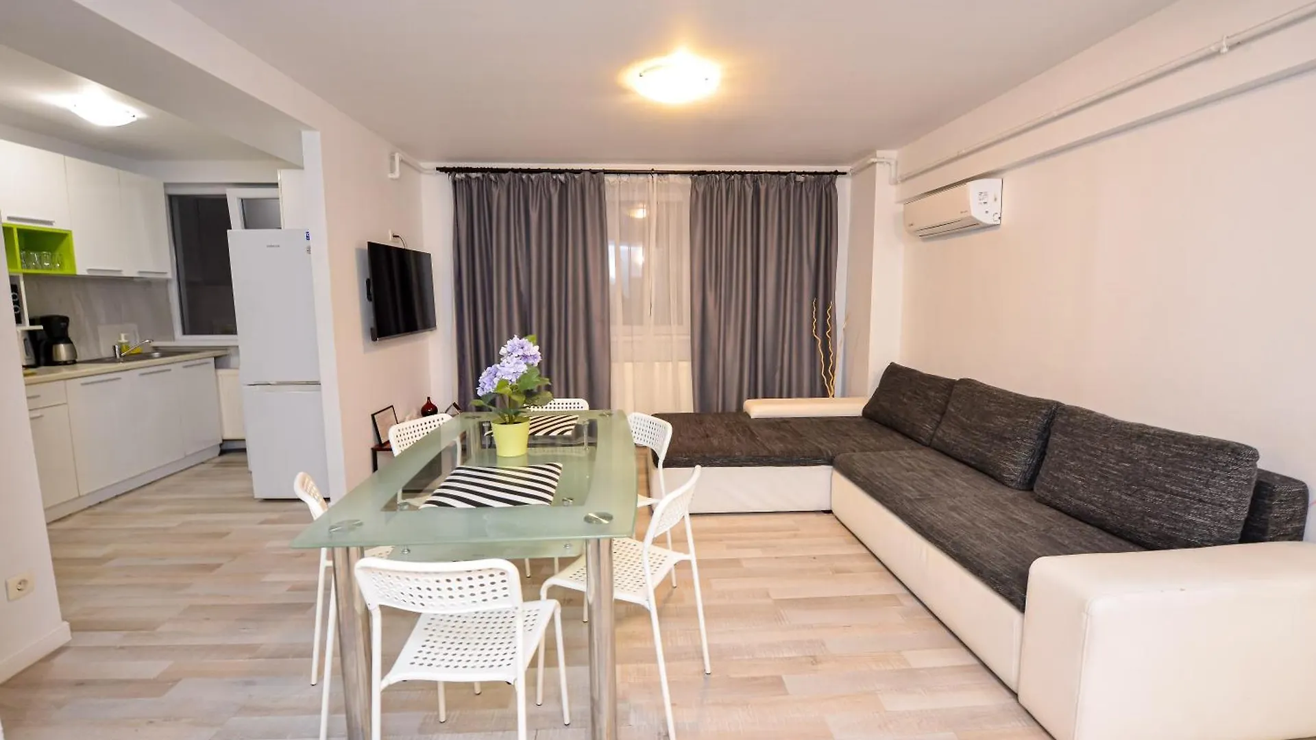 Shabbat Apartments Bucharest Romania